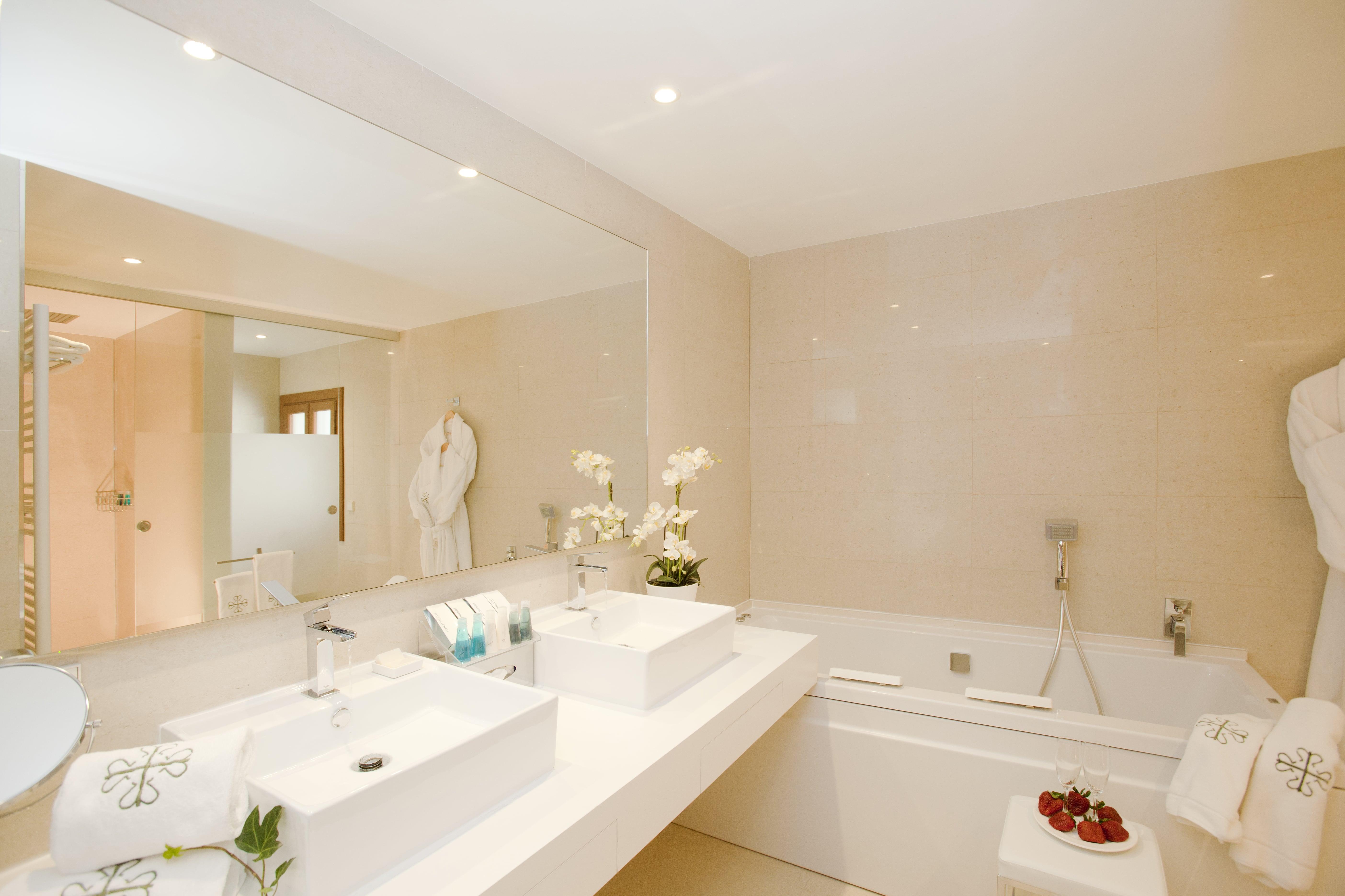 L'Hermitage Hotel & Spa Orient Ngoại thất bức ảnh